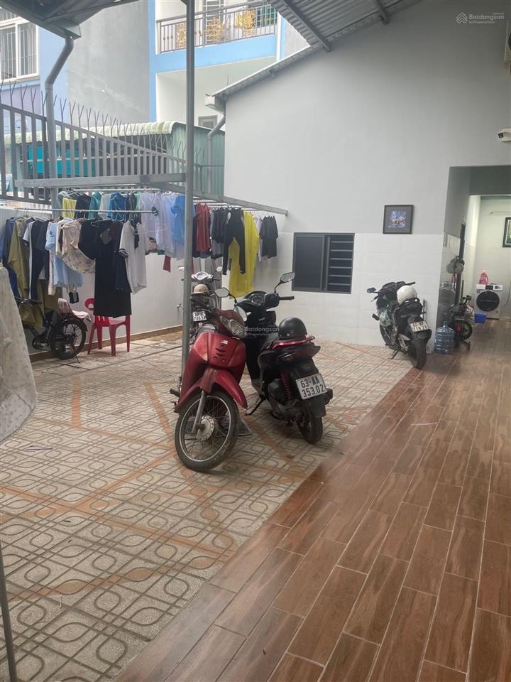 Khu phân lô  đường 261  tăng nhơn phú b (cũ)  10x27  dãy trọ
