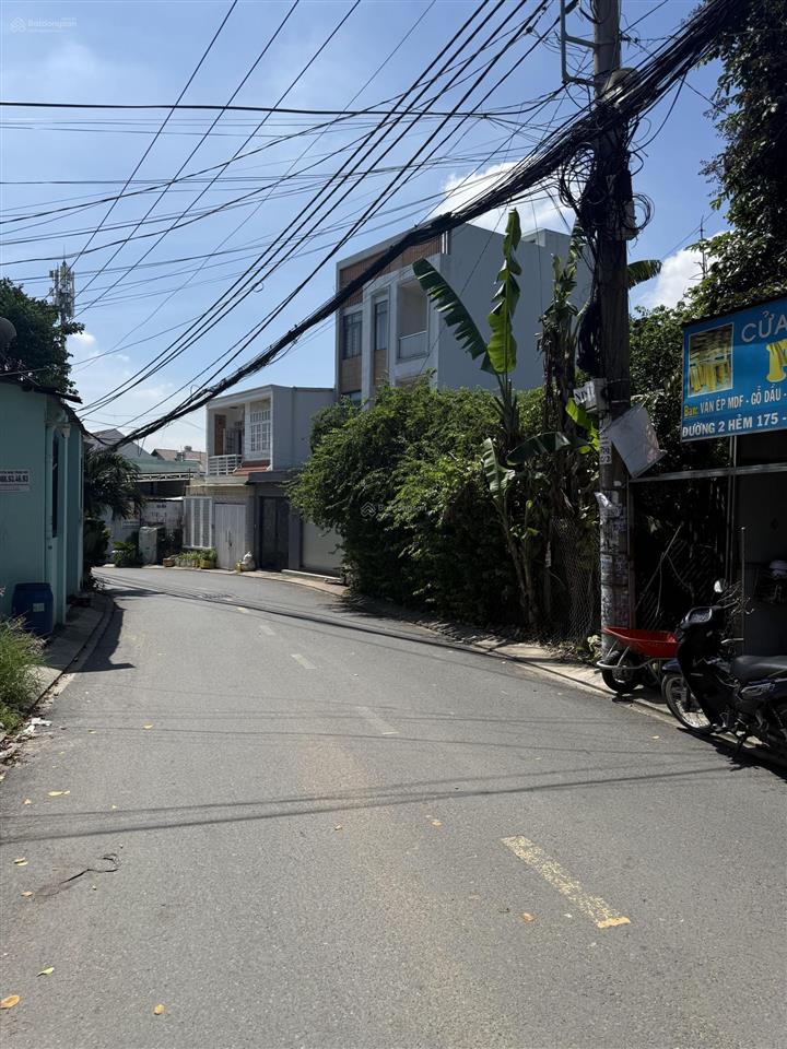 Tăng nhơn phú b(cũ)  đường ôtô tránh thông  nhà trệt  232m  chỉ 15,3 tỷ