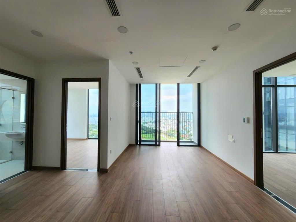 Em cần bán căn hộ 2pn  2wc eco green, tầng cao view sông cực đẹp giá 5.9 tỷ rẻ nhất thị trường