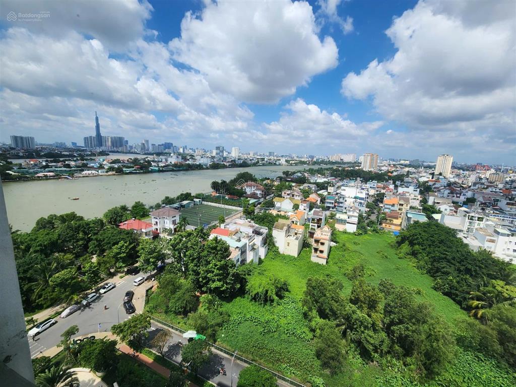Em cần cho thuê ch opal riverside 2pn ntcb giá 12 triệu, full nt giá 13.5 triệu  e phi