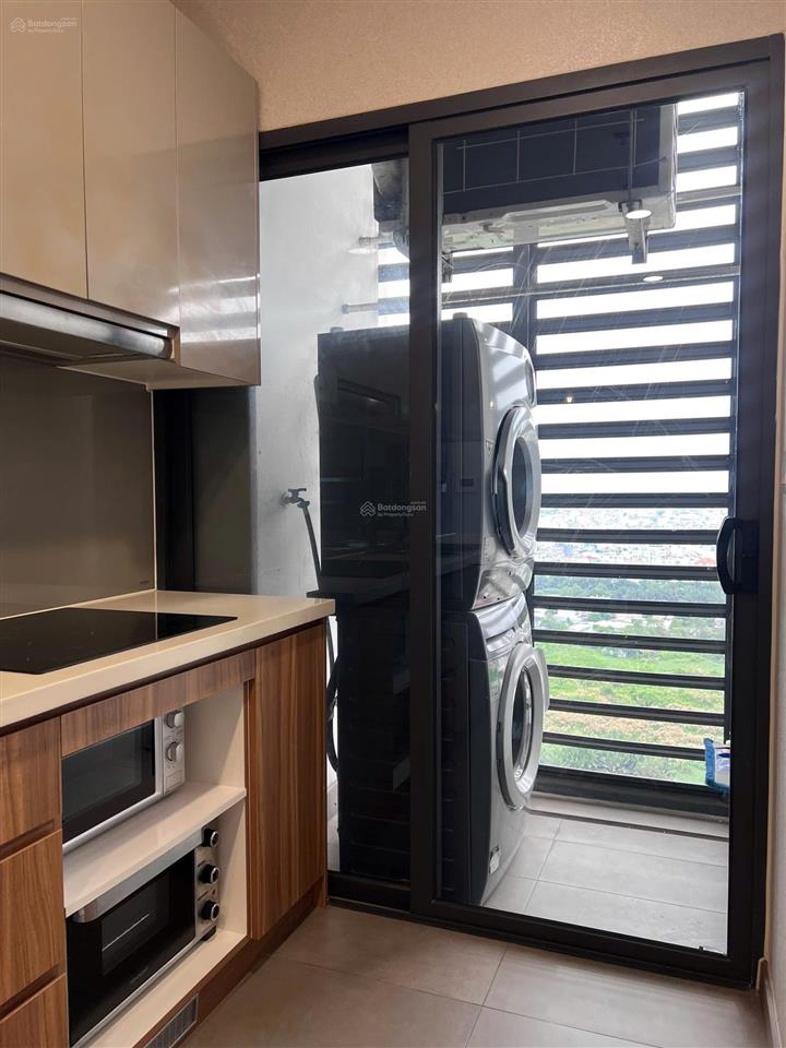 Cho thuê cc eco green sài gòn 3pn 16 triệu ntcb, full nt 19 triệu view cực đẹp  0906 820 *** e phi