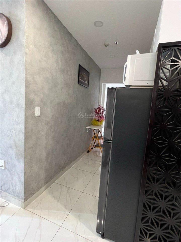 Em cần cho thuê ch richmond city 2pn full nội thất giá 14 triệu  em phi