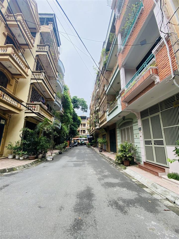 Bán gấp nhà thanh xuân, phân lô ô tô tránh, vỉa hè kinh doanh văn phòng, 52m2, 5t, chỉ 22..x tỷ