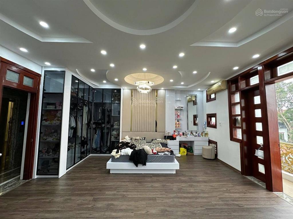 Bán nhanh nhà lê văn thiêm, dt65m2 mt6.2m, phân lô vỉa hè, oto tránh kinh doanh vp, 31.x tỷ