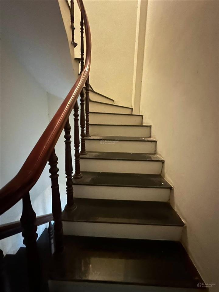 Bán nhà thanh xuân, gần oto, trường, chợ, trạm, dt63m2 5 tầng, 2 thoáng chỉ 14.x tỷ
