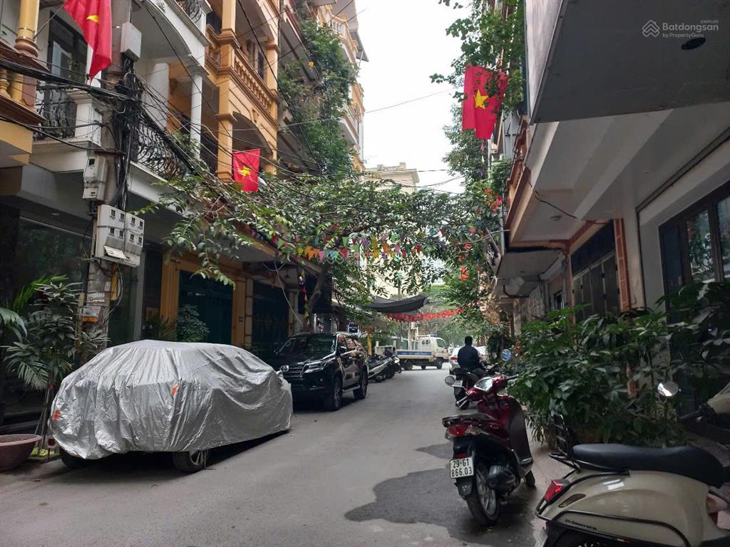 Cần bán nhà khuất duy tiến, 6 tầng thang máy, phân lô vỉa hè, kinh doanh, văn phòng, 30, x tỷ