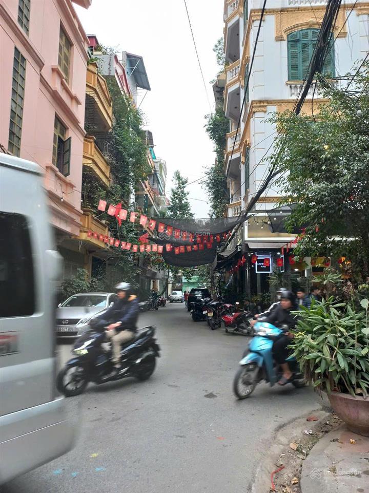 Cần bán nhà khuất duy tiến, 6 tầng thang máy, phân lô vỉa hè, kinh doanh, văn phòng, 30, x tỷ