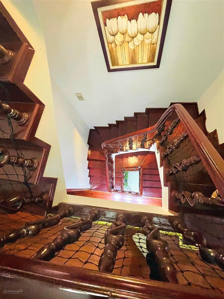 Bán nhà phân lô vip khuất duy tiến, 41m2 4t, vỉa hè, ô tô tránh, ở, kinh doanh, vp, 16,xtỷ