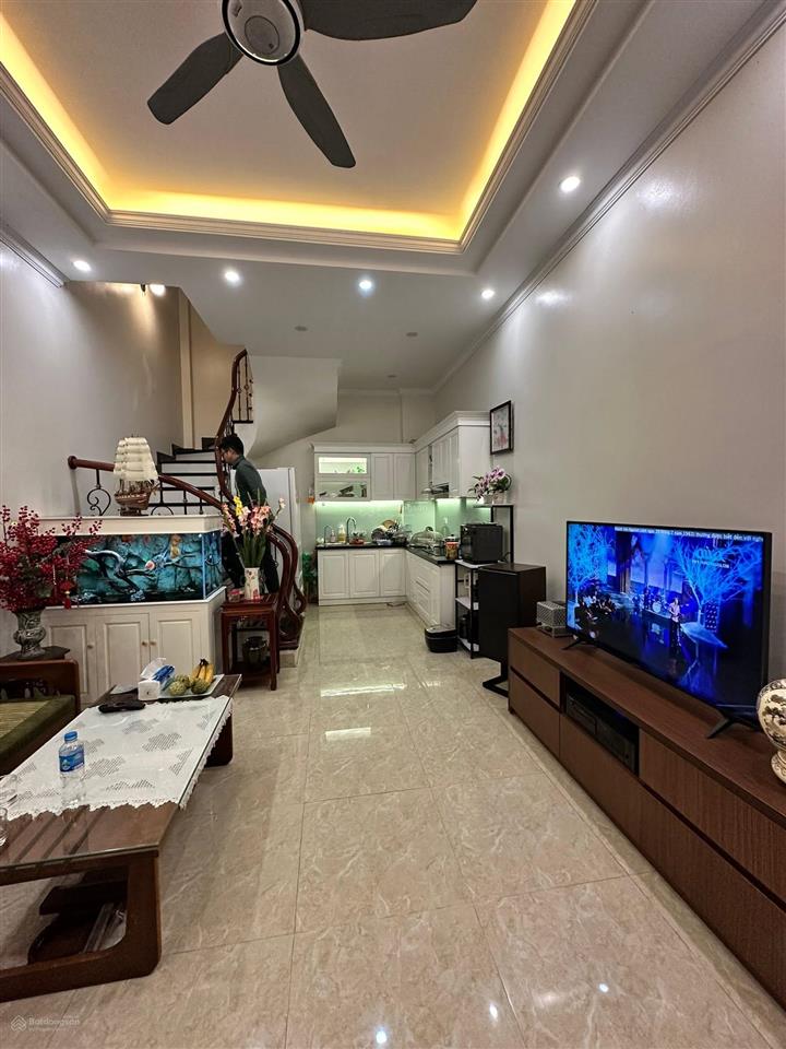 Bán nhà phân lô vip khuất duy tiến, 41m2 4t, vỉa hè, ô tô tránh, ở, kinh doanh, vp, 16,xtỷ