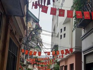 Bán nhà nguyễn trãi, cách phố 35m, lô góc, dt45m2 5t, ô tô tránh, ở cho thuê, chỉ 14.x tỷ