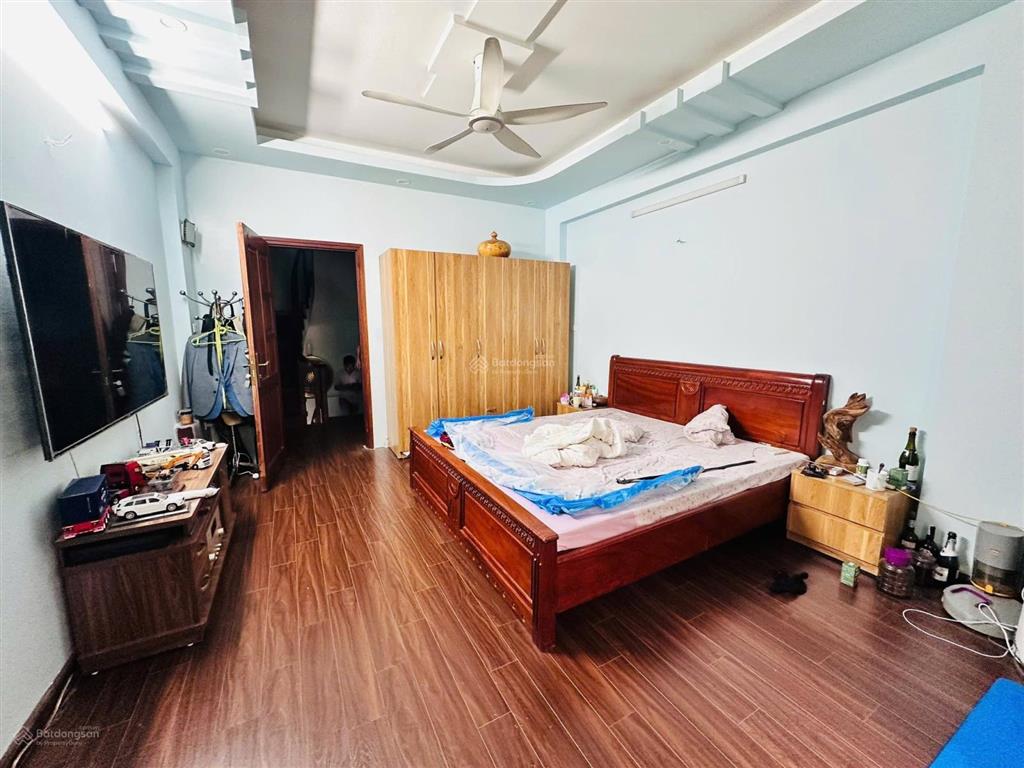 Bán nhà vũ hữu, cách mặt phố 10m, dt88m2 mt7.3, gara ô tô, ở, kinh doanh, văn phòng, 23,x tỷ