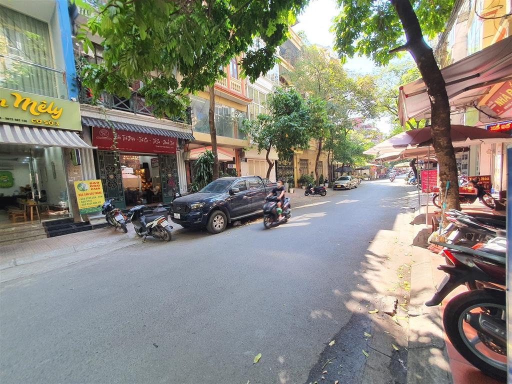 Bán nhà khuất duy tiến 58m2 5 tầng, lô góc 3 thoáng, ô tô tránh, vỉa hè kinh doanh, 26,2 tỷ