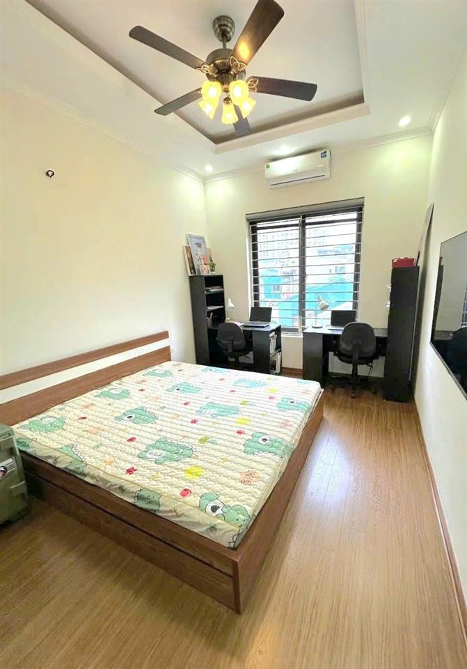 CẦN BÁN NHÀ THANH XUÂN, PHÂN LÔ OTO TRÁNH, 5 TẦNG THANG MÁY, Ở, KINH DOANH, CHỈ 17 TỶ