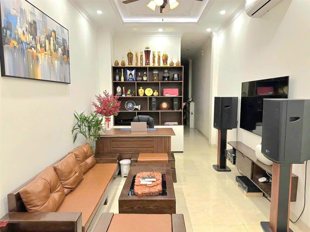 CẦN BÁN NHÀ THANH XUÂN, PHÂN LÔ OTO TRÁNH, 5 TẦNG THANG MÁY, Ở, KINH DOANH, CHỈ 17 TỶ