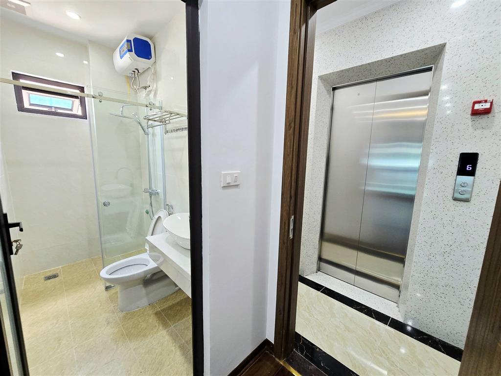 BÁN NHÀ THANH XUÂN, 7 TẦNG THANG MÁY, PHÂN LÔ OTO TRÁNH, Ở, KINH DOANH, VĂN PHÒNG, CHỈ 16