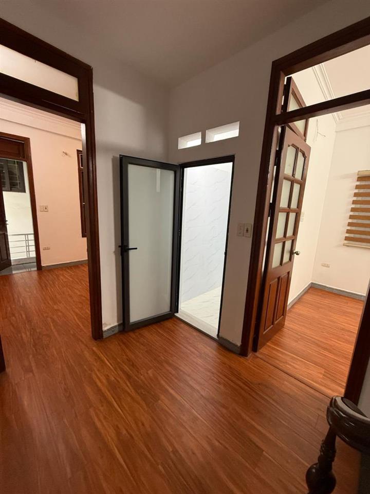 CẦN BÁN NHÀ PHÂN LÔ NGUYỄN TRÃI, 50M2 6T GARA OTO, MẶT TIỀN RỘNG, Ở, KINH DOANH, 19.X TỶ