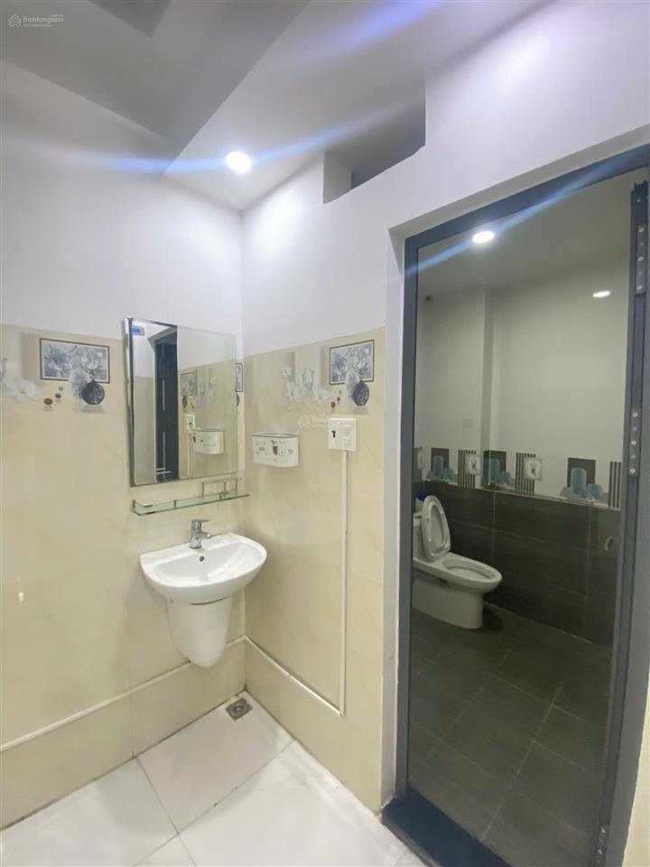 Nhà 2 tầng 2 mê 2 mặt kiệt võ duy ninh cách biển 200m
