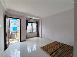 Cho thuê nhà riêng nguyên căn 35m2 x 5 tầng phố trung kính