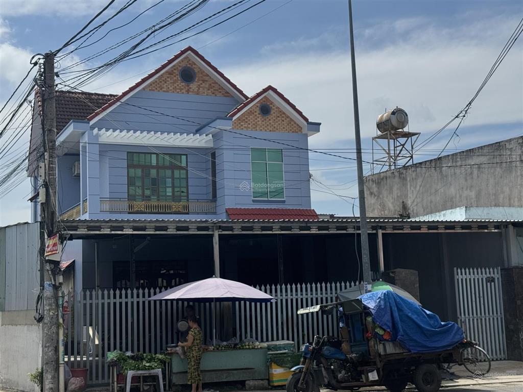 Cho thuê mặt bằng hoặc nguyên căn  74e, tỉnh lộ 825, tt đức hòa