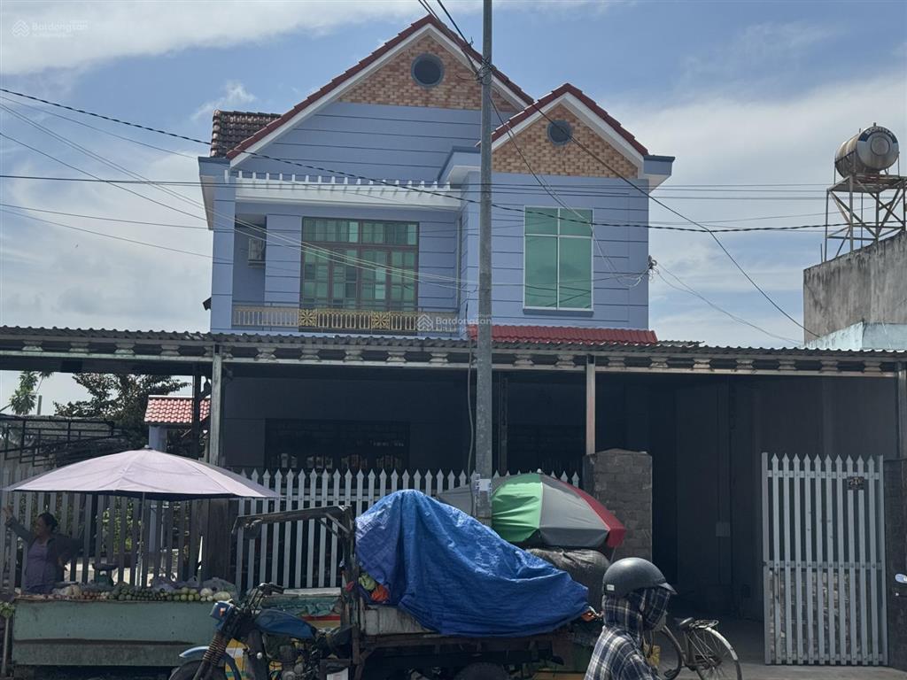 Cho thuê mặt bằng hoặc nguyên căn  74e, tỉnh lộ 825, tt đức hòa
