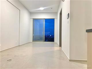 Bán căn 59m2 sổ hồng sẵn + giá 2.7 tỷ (102%) view ngoại khu + tầng cao thoáng mát