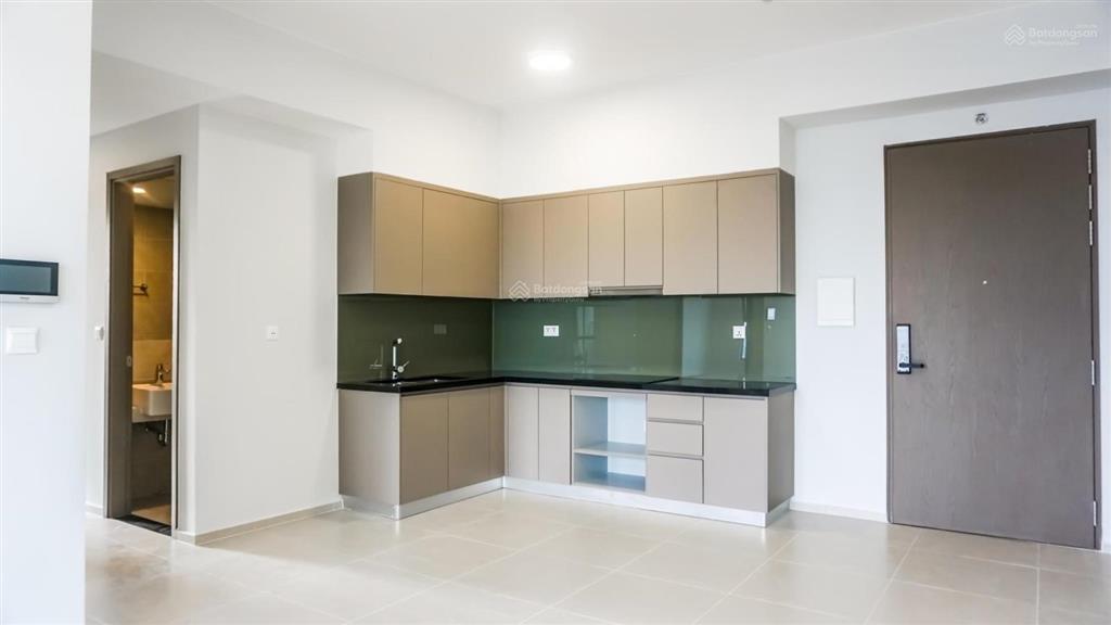 Bán căn 85m2 sổ hồng sẵn + view hồ bơi + giá 3.850 tỷ (102%) + tặng nội thất và máy lạnh