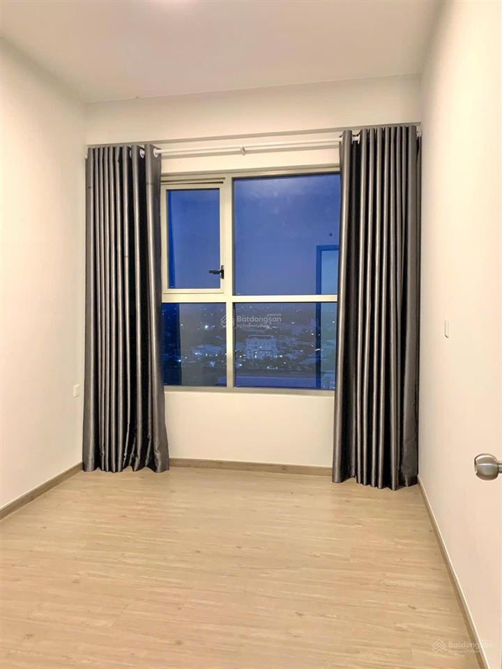 Bán căn 69m² view ngoại khu + giá 3.150 tỷ (102%) giá tham khảo tốt trong khu vực + sổ hồng sẵn
