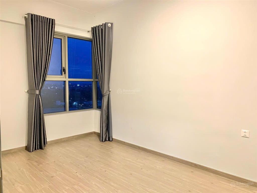 Bán căn 69m² view ngoại khu + giá 3.150 tỷ (102%) giá tham khảo tốt trong khu vực + sổ hồng sẵn