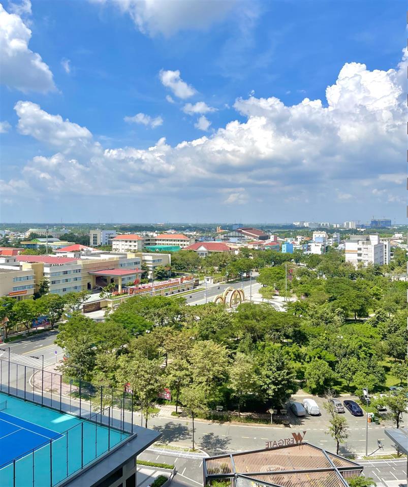 Bán căn 59m2 view công viên + full nội thất + giá 2.850 tỷ (102%) sổ hồng sẵn + tầng đẹp
