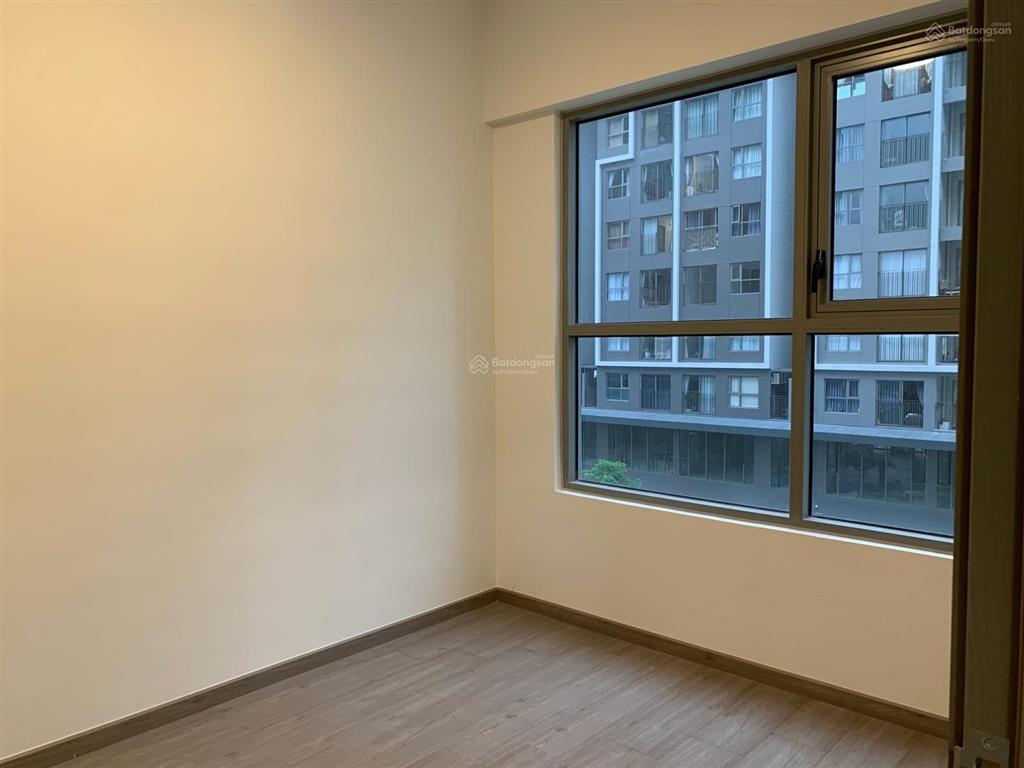 Bán căn 59m2 view hồ bơi + giá 2.850 tỷ (102%) sổ hồng sẵn + tầng đẹp + hướng mát