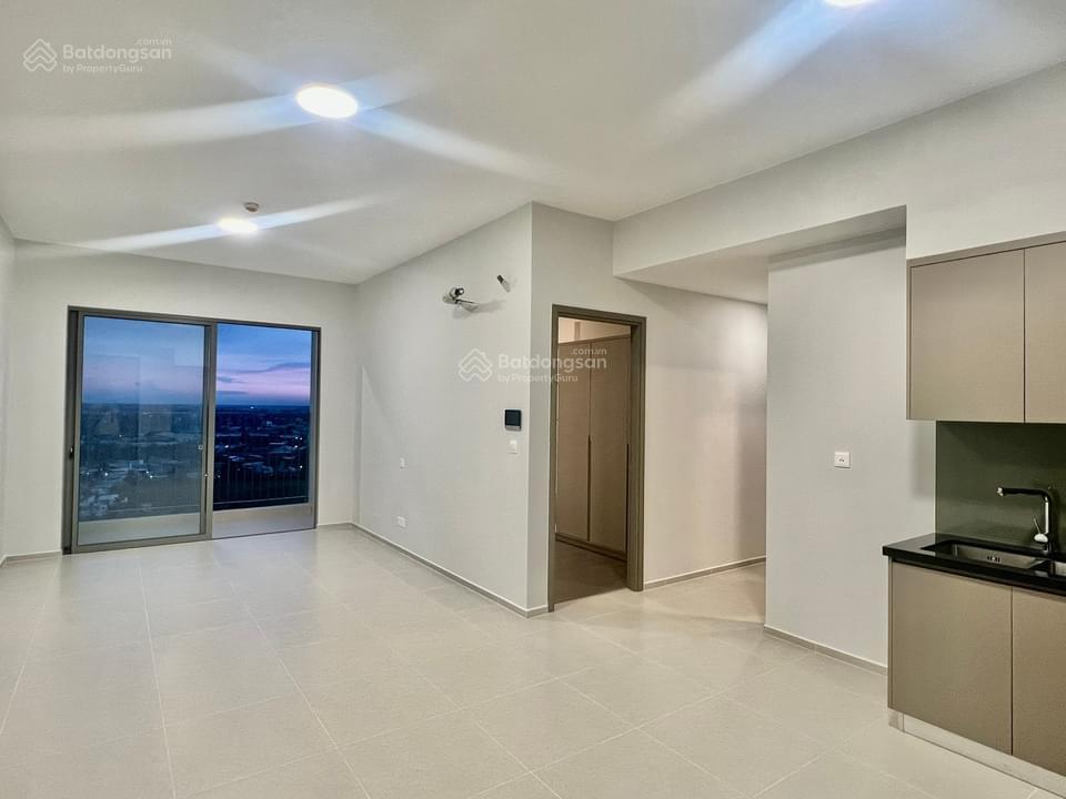 Bán căn 85m2 view ngoại khu + giá 3.6 tỷ (102%) sổ hồng sẵn + tầng đẹp thoáng mát