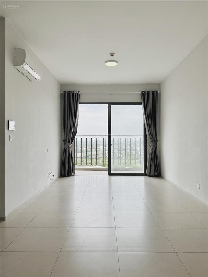 Bán căn 85m2 view ngoại khu, giá 3,65 tỷ (102%), sổ hồng sẵn, hướng mát