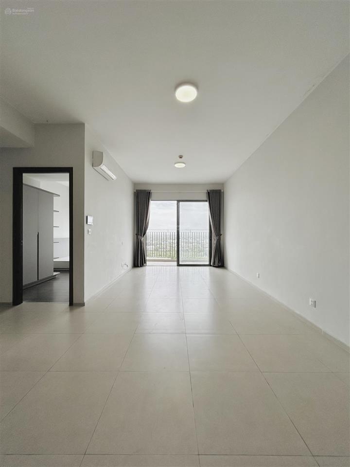 Bán căn 85m2 view ngoại khu, giá 3,65 tỷ (102%), sổ hồng sẵn, hướng mát