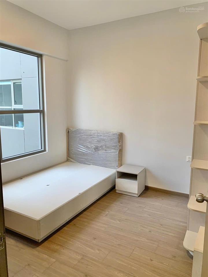 Bán căn 114m2 view công viên block d, giá 4,6 tỷ (102%) sổ hồng sẵn, nhà mới 100%