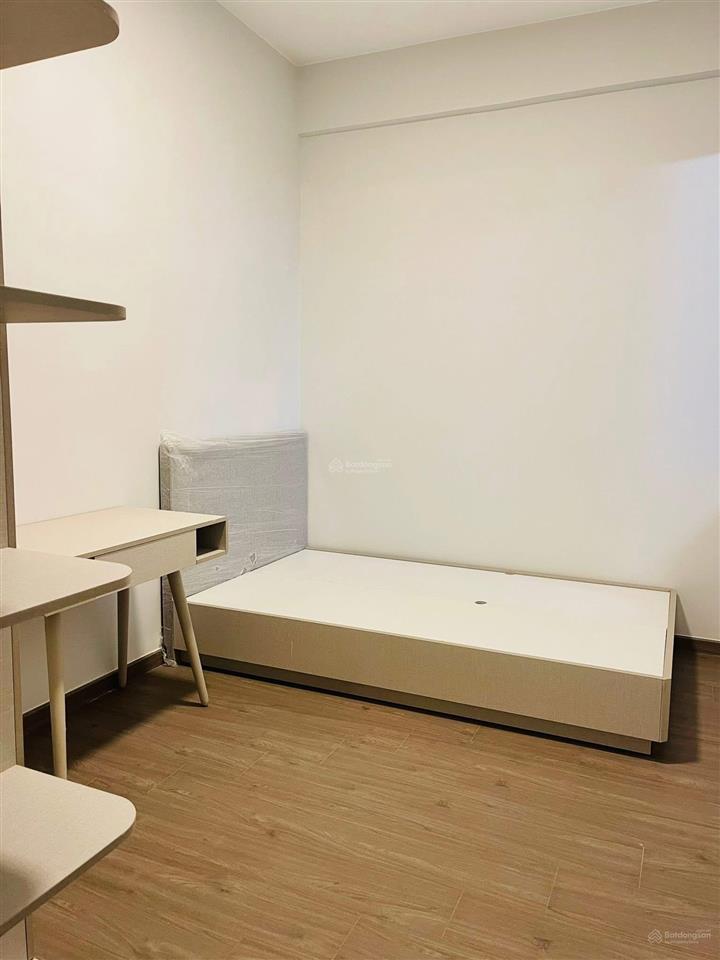 Bán căn 59m2 view công viên, giá 2,8 tỷ (102%) sổ hồng sẵn, tầng trung đẹp