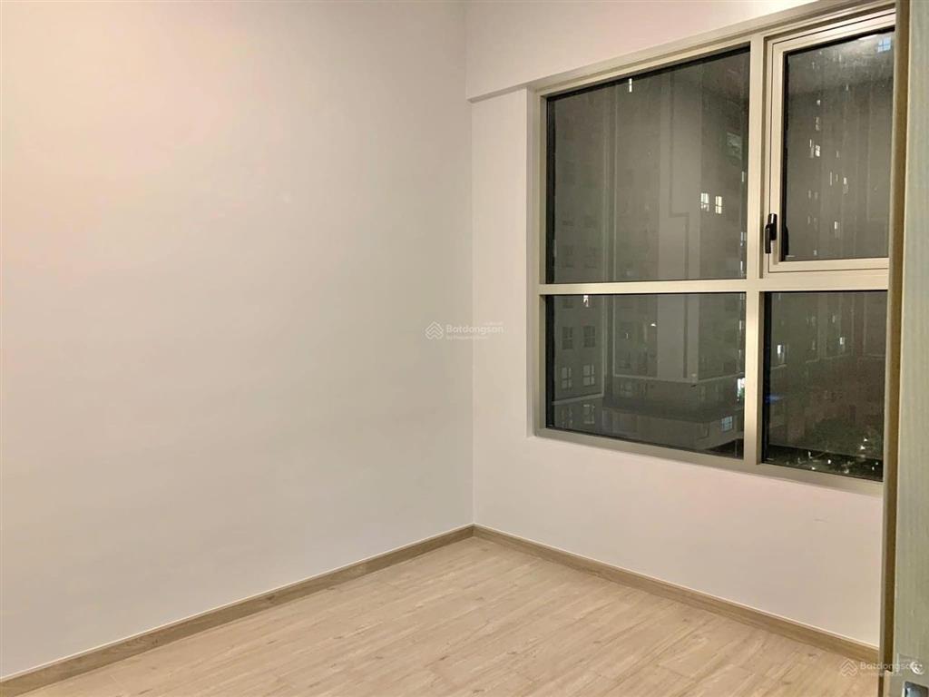 Bán căn 59m² view hồ bơi block a + giá 2.8 tỷ (102%) sổ hồng sẵn + tầng đẹp