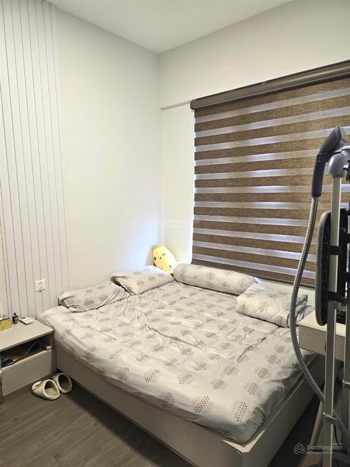 Bán căn 85m2 sổ hồng sẵn + full nội thất + giá 3,850 tỷ (102%) view ngoại khu mát mẻ
