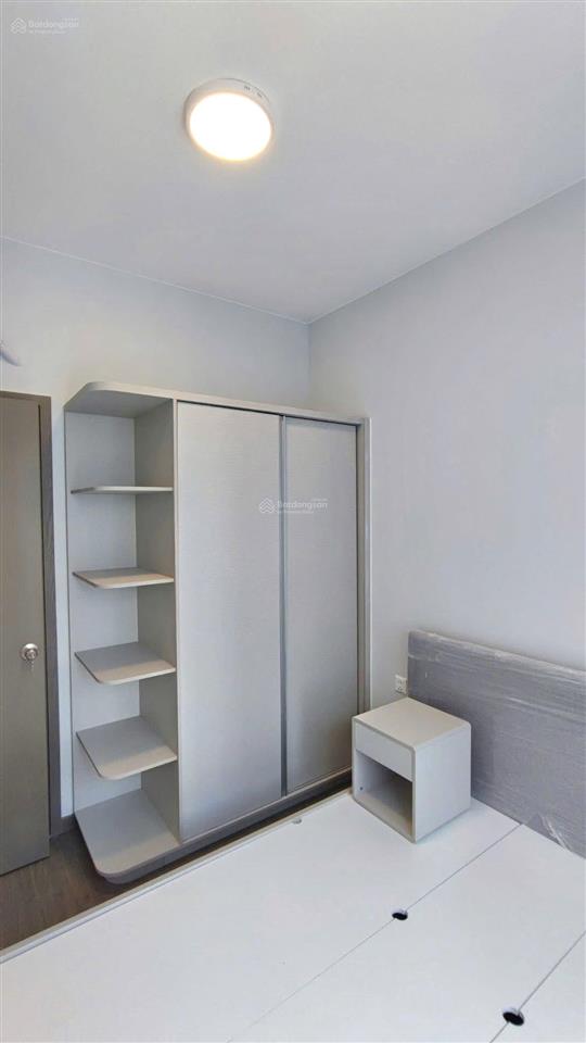 Bán căn 59m2 view pháo hoa quận 1 + giá 2,75 tỷ (102%) sổ hồng sẵn + tầng trung