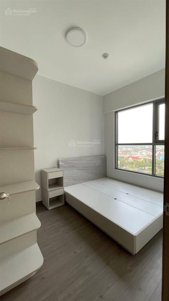Bán căn 59m2 view công viên block c, giá 2,8 tỷ (102%) sổ hồng sẵn