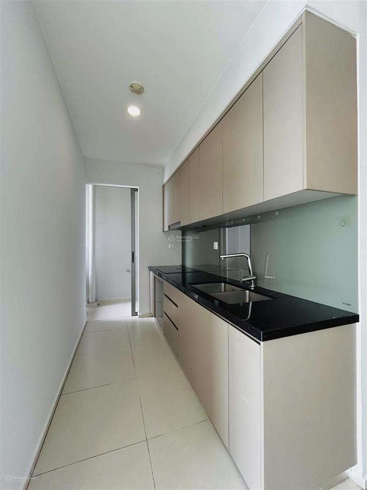 Bán nhanh căn 59m2 view bv bình chánh + giá 2,5 tỷ (102%) không ảo + sổ hồng sẵn