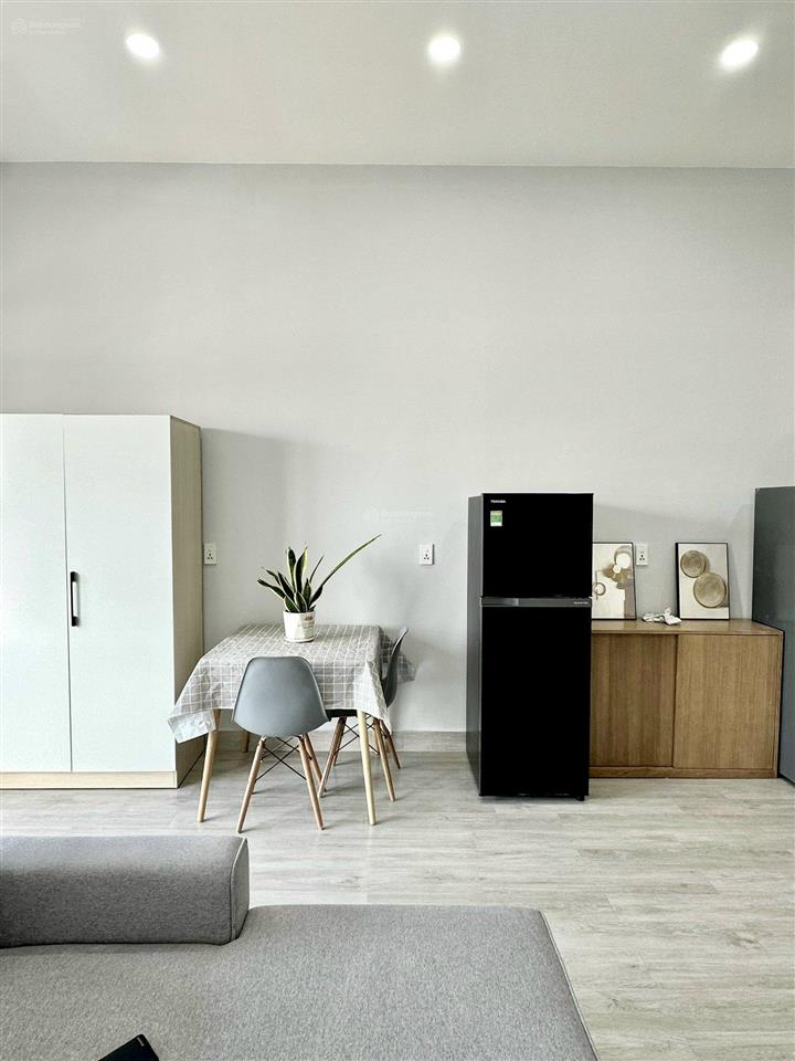 Chính chủ bán studio 42m2 the sun avenue