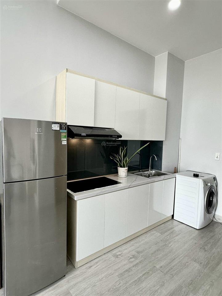 Chính chủ bán studio 42m2 the sun avenue
