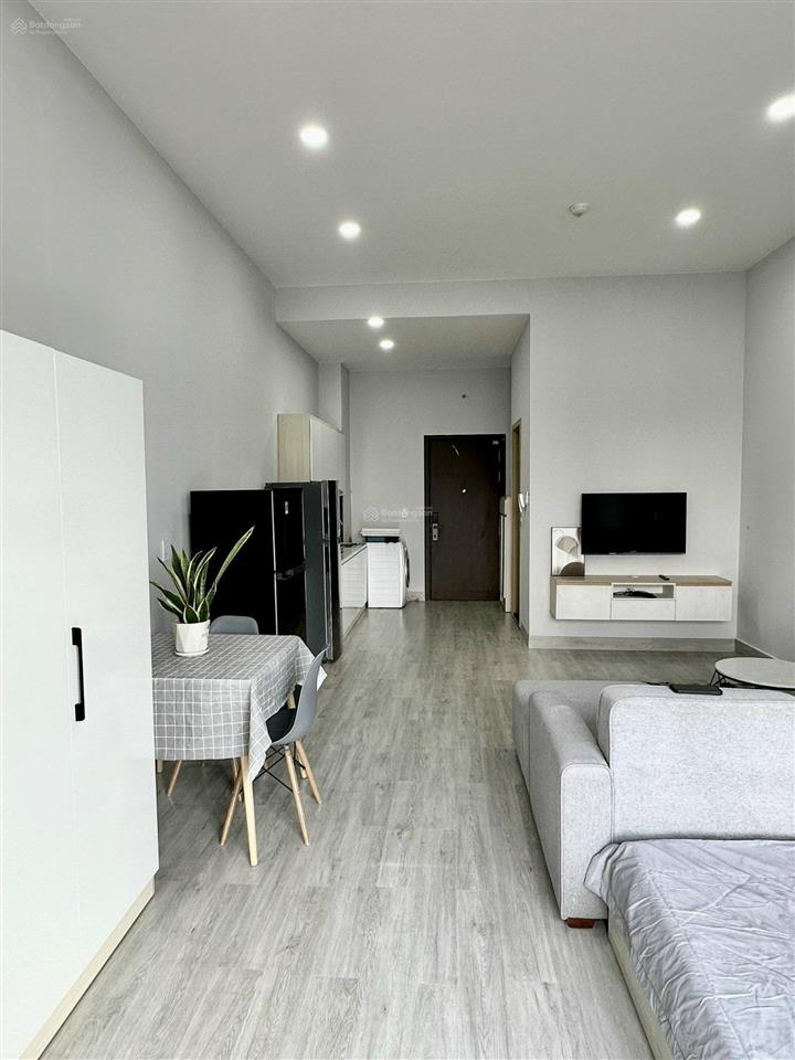 Chính chủ bán studio 42m2 the sun avenue