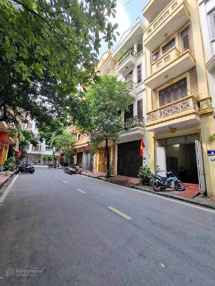 Phân lô vỉa hè lô góc 5 tầng  thang máy hoàng liệt  hồ linh đàm  nhà xây mới  để ôtô thoải mái