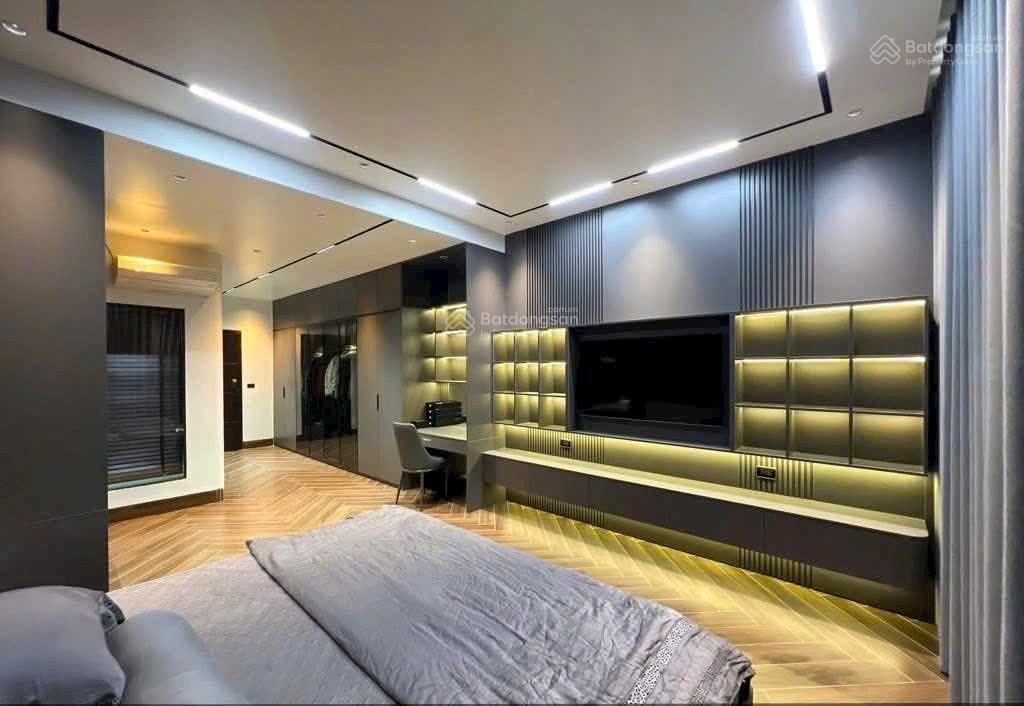 Phân lô vỉa hè lô góc 5 tầng  thang máy hoàng liệt  hồ linh đàm  nhà xây mới  để ôtô thoải mái