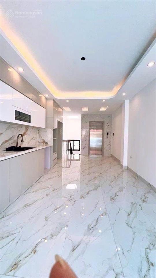 Bằng b 55m2 6 tầng thang máy  nhà xây mới đầy đủ đồ  để ô tô thoải mái  kinh doanh sầm uất