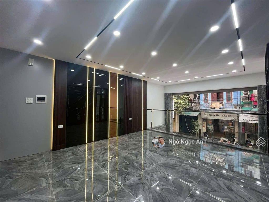 Chính chủ bán nhà 46m2 7 tầng  thang máy  gara ô tô  ô tô tránh nhau  đầy đủ nội thất xịn