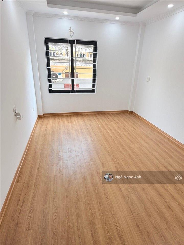 Bán nhà 2 mặt ngõ sân rộng 58m2 5 tầng mới cứng  ngọc hồi  oto đỗ gần ngõ thông gần chợ trường