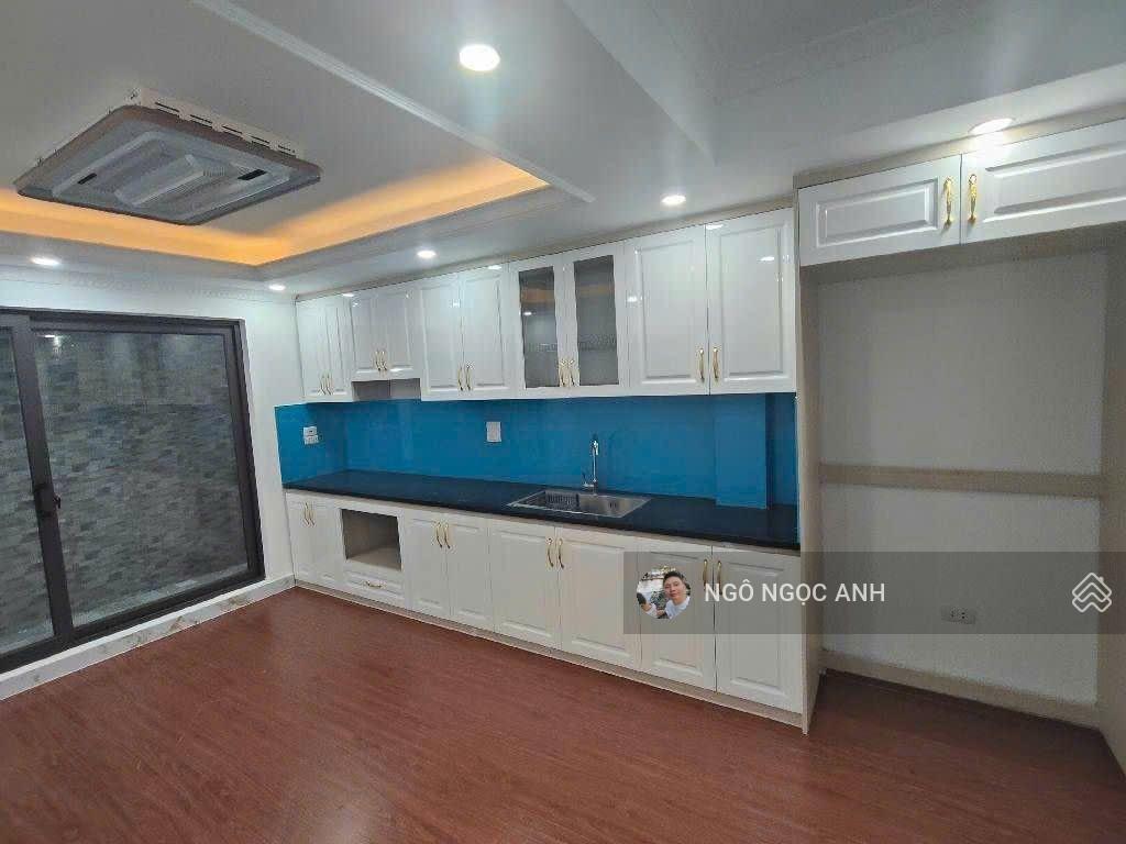 Hoàng liệt  45m 5 tầng ô tô vào nhà tiện ích ngập tràn  gần trợ trường các cấp  kinh doanh