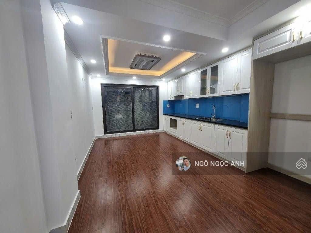 Hoàng liệt  45m 5 tầng ô tô vào nhà tiện ích ngập tràn  gần trợ trường các cấp  kinh doanh
